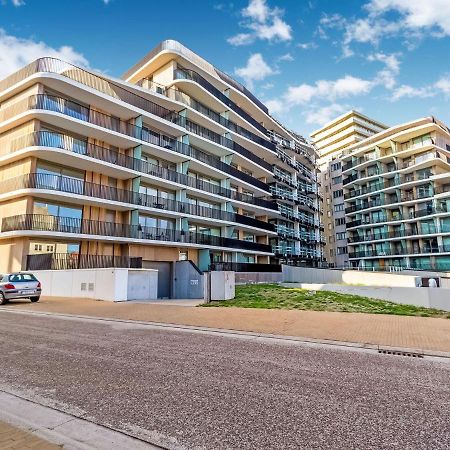 Luxurious Crystal Sea View Apartment With 2 Terraces Остенде Экстерьер фото
