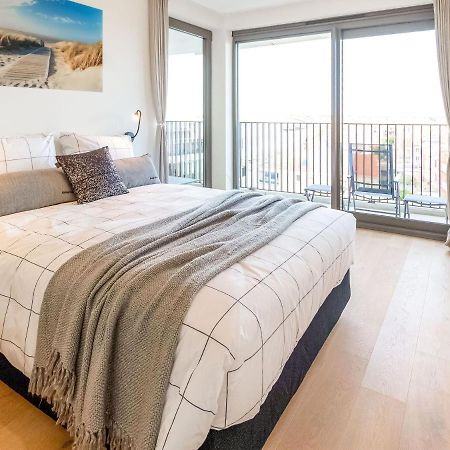 Luxurious Crystal Sea View Apartment With 2 Terraces Остенде Экстерьер фото