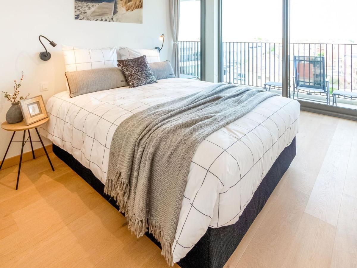 Luxurious Crystal Sea View Apartment With 2 Terraces Остенде Номер фото
