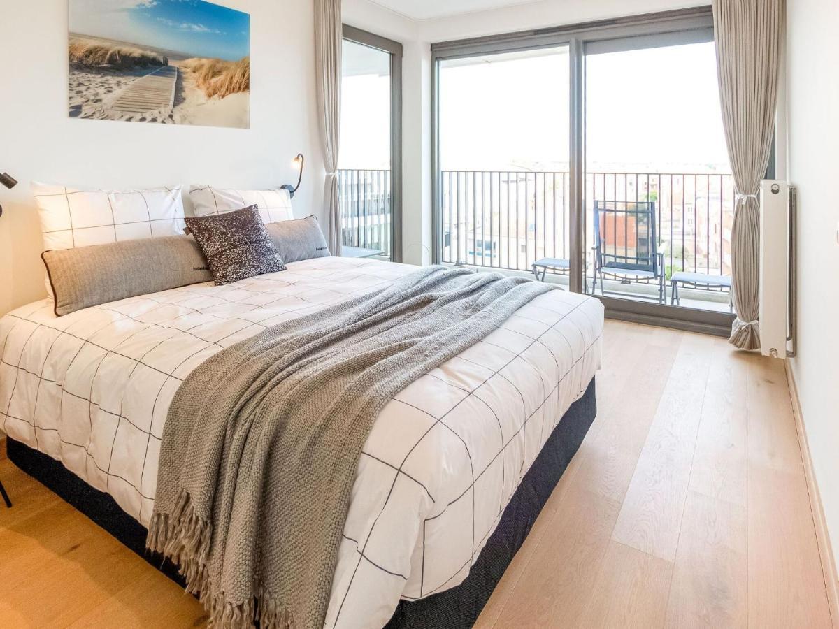 Luxurious Crystal Sea View Apartment With 2 Terraces Остенде Экстерьер фото