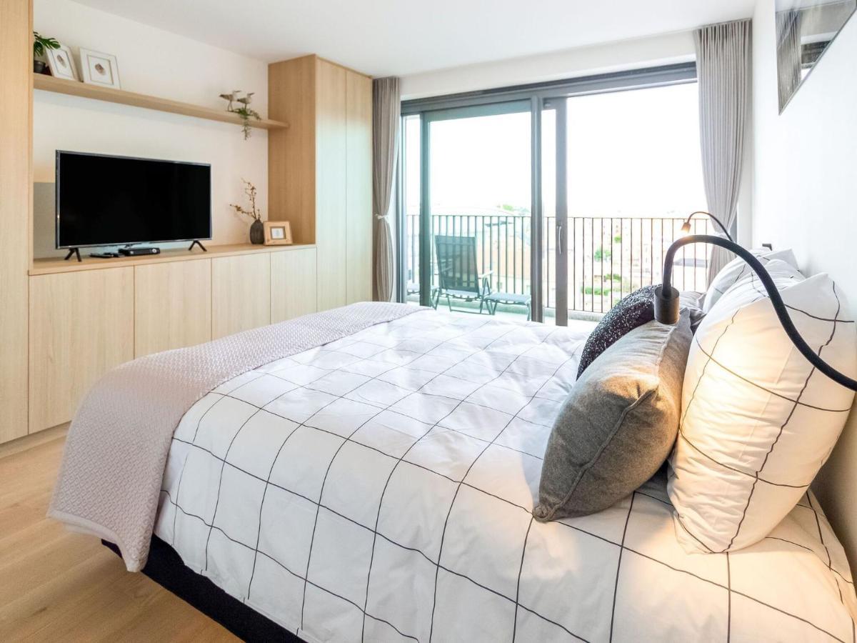 Luxurious Crystal Sea View Apartment With 2 Terraces Остенде Экстерьер фото