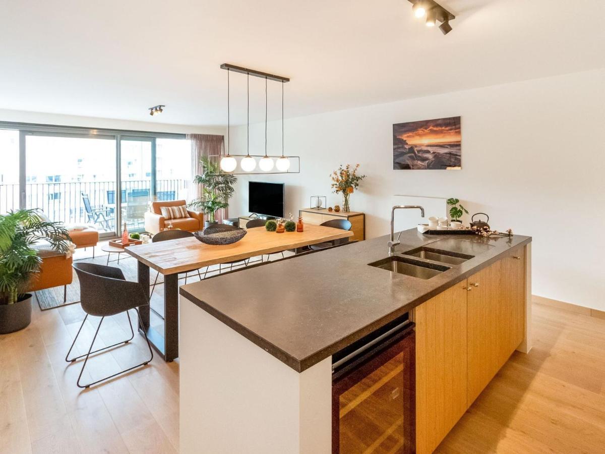 Luxurious Crystal Sea View Apartment With 2 Terraces Остенде Экстерьер фото
